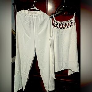 XL White shirt & pant set! Light & airy!
